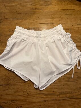 Offline XS Women’s White Drawstring Waist Shorts